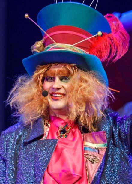 Шоу «Шляпник»