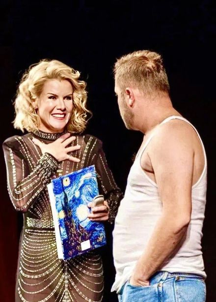 Спектакль «Женское счастье»