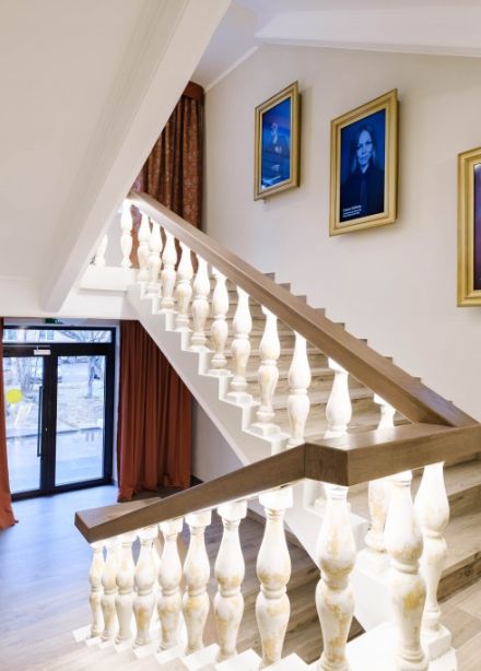 Главный театр правого берега