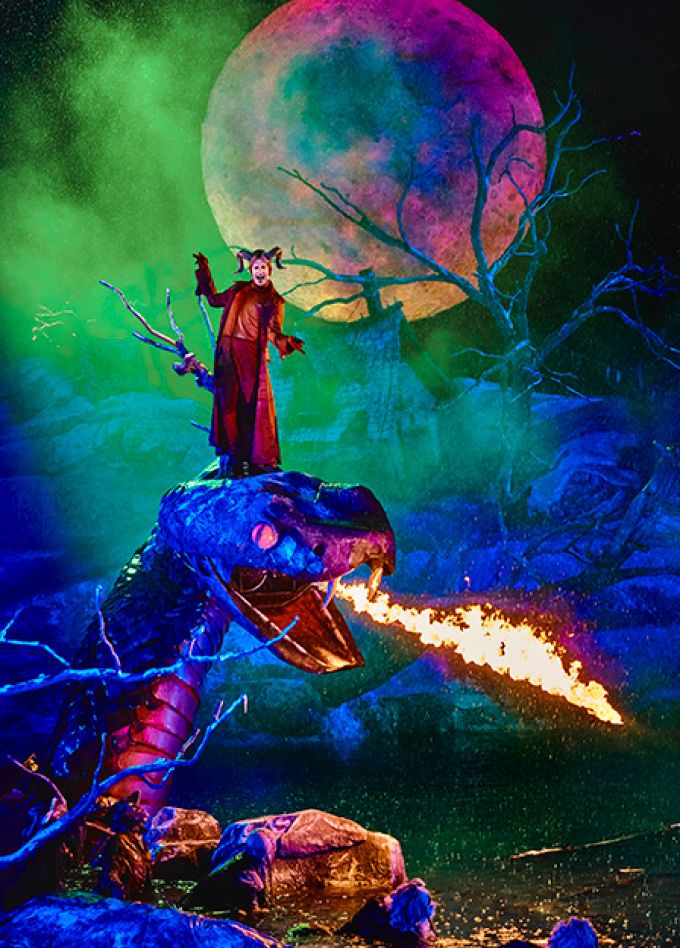 Кино в театре