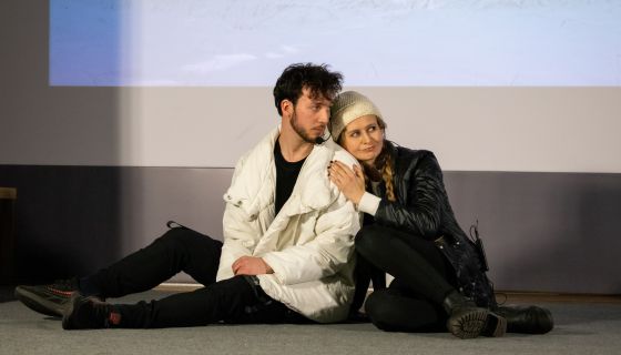 Спектакль «Чёрное или белое?»