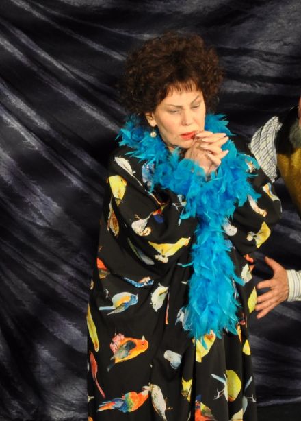 Наш сын — бабник